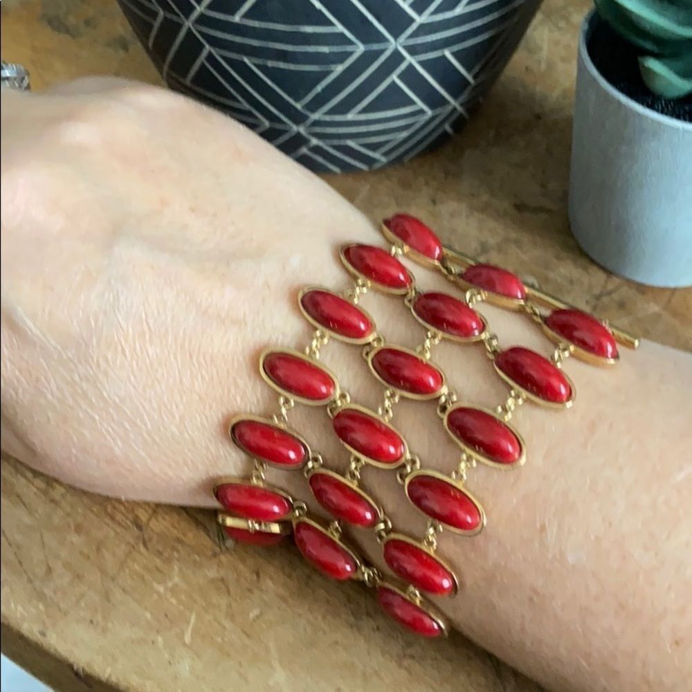 Costume Red & Gold Chain Bracelet